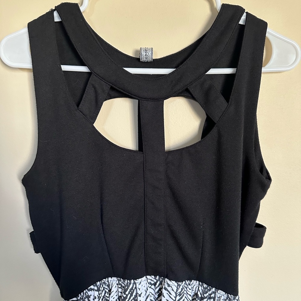 Cutout Summer Dress, Size L